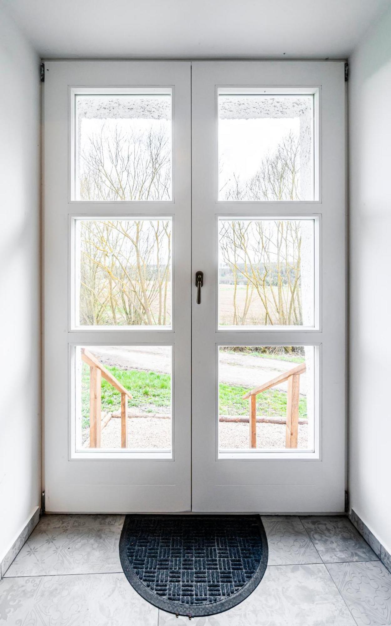 Dvur Dolenec Appartement Rohoznice  Buitenkant foto